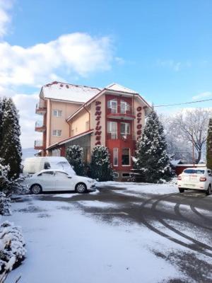Pensiunea Octogon Piatra Neamţ Exteriér fotografie